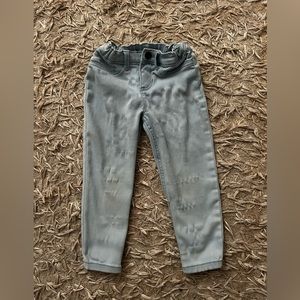 Carters Girls size 5 skinny jeans.